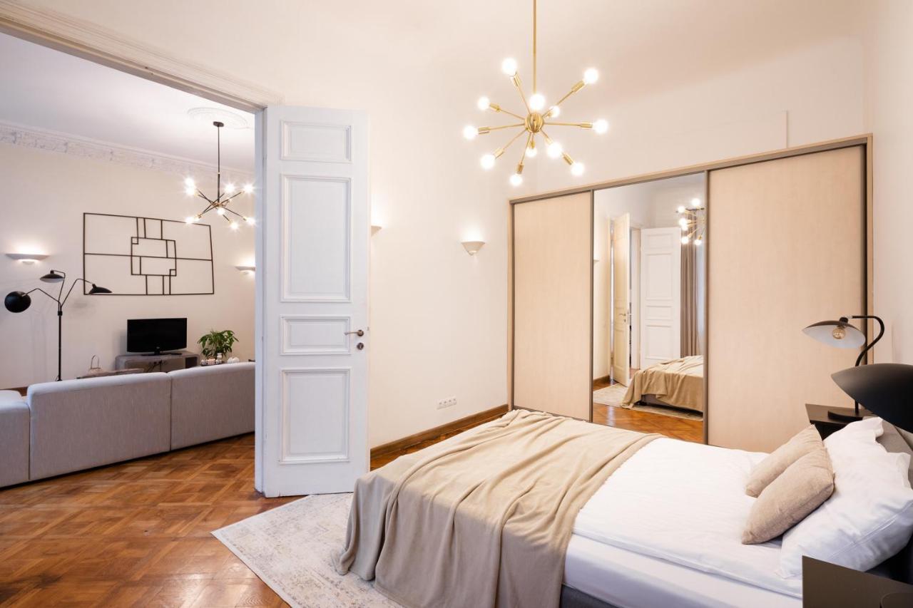 Old Riga Modern And Spacious 2 Bedroom Apartment Exterior photo